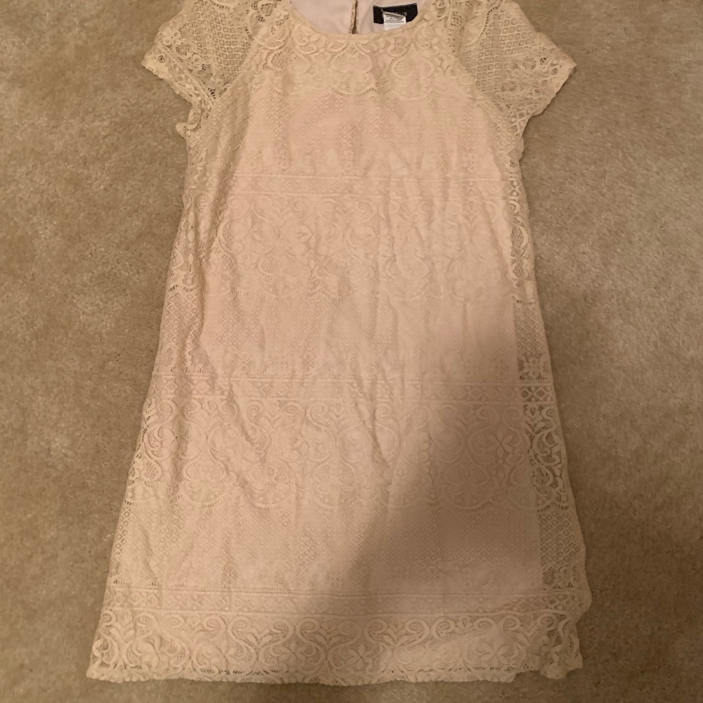 Assorted clothes - Picture 15 of 16